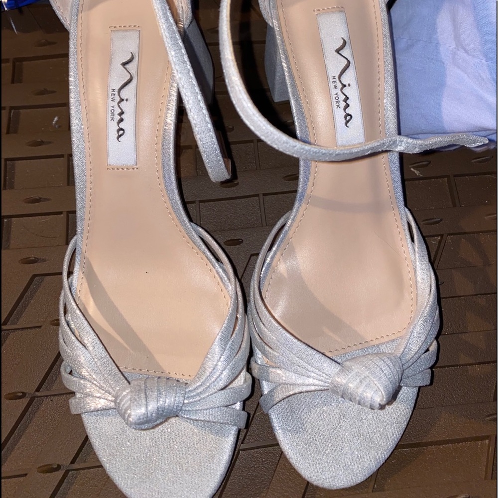 Formal shoes